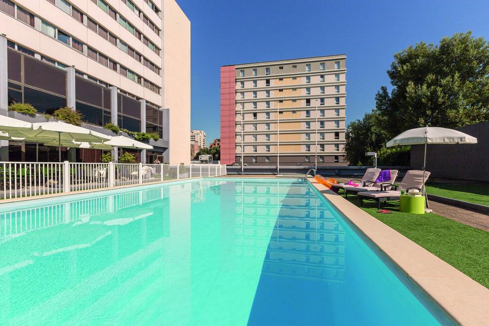 Zenitude Hotel Grenoble Alpexpo Екстериор снимка