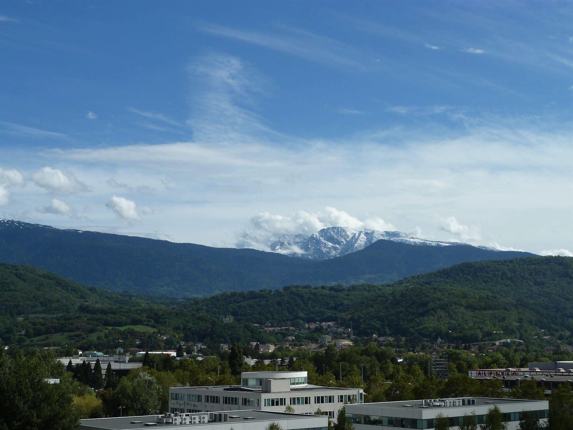 Zenitude Hotel Grenoble Alpexpo Екстериор снимка